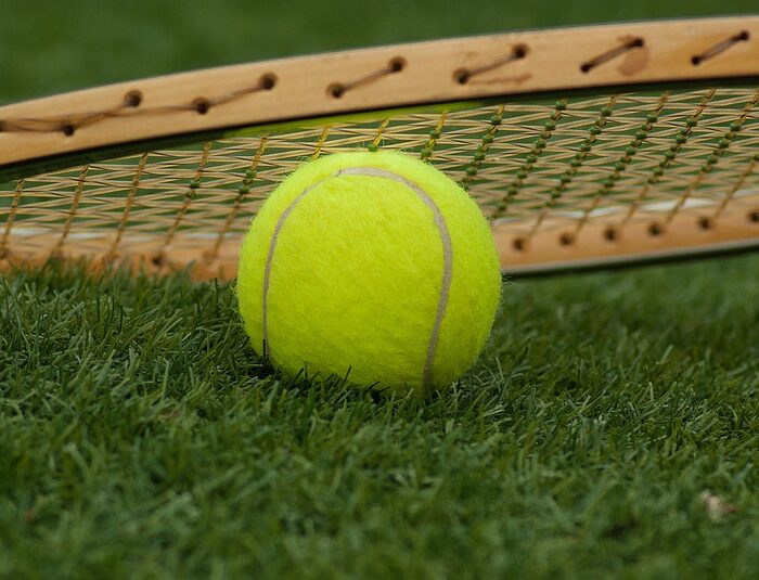 pista de tenis en Valencia - raqueta pista de tenis en Valencia - raqueta