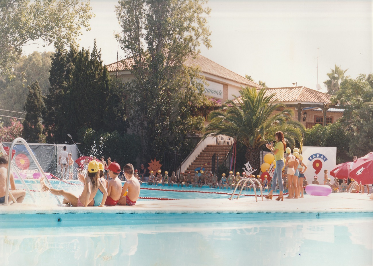 restaurante con piscina en Valencia - actividades