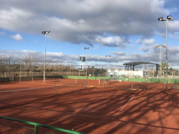 polideportivo pobla de farnals - pista de tenis