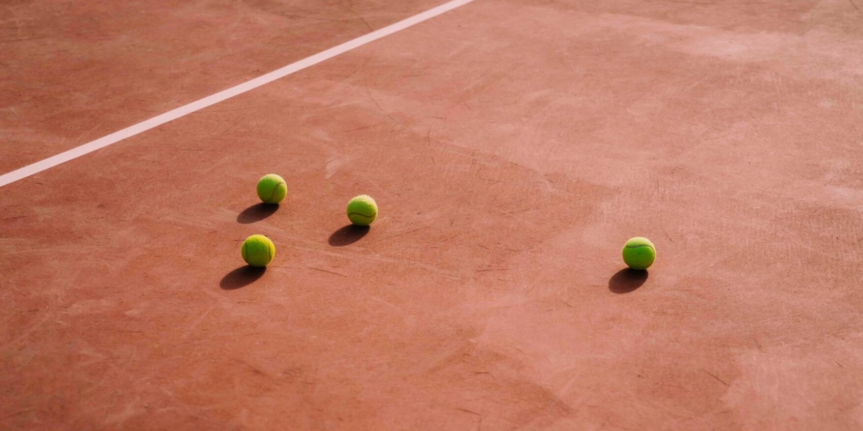 ligas de pádel Valencia – pelotas en pista ligas de pádel Valencia - pelotas en pista
