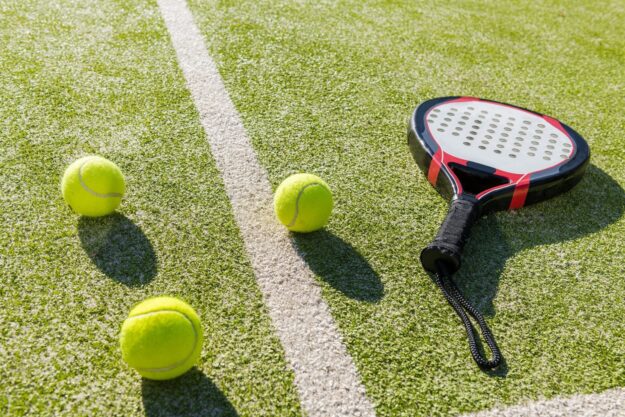 pistas de pádel en Valencia - pelotas