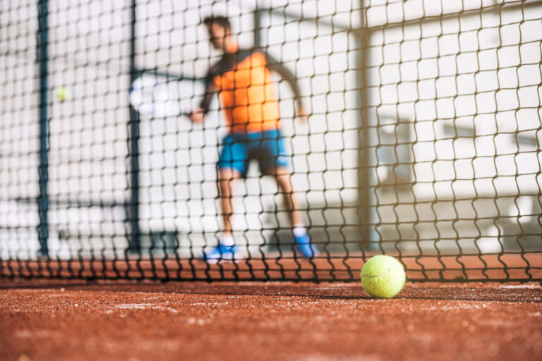 alquiler de pistas de padel en valencia – camiseta naranja alquiler de pistas de padel en valencia - camiseta naranja